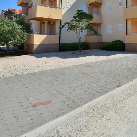 アパート By The Sea Privlaka, Zadar - 14816 *