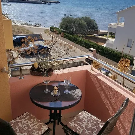 アパート By The Sea Privlaka, Zadar - 14816 プリヴラカ