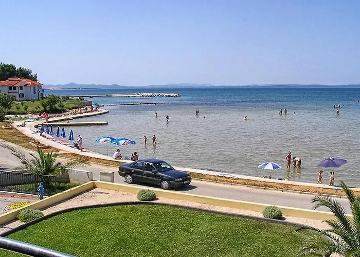 Apartment By The Sea Privlaka, Zadar - 14816 Privlaka (Zadar)